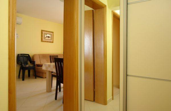 Apartments Villa Amalia Omis Room photo